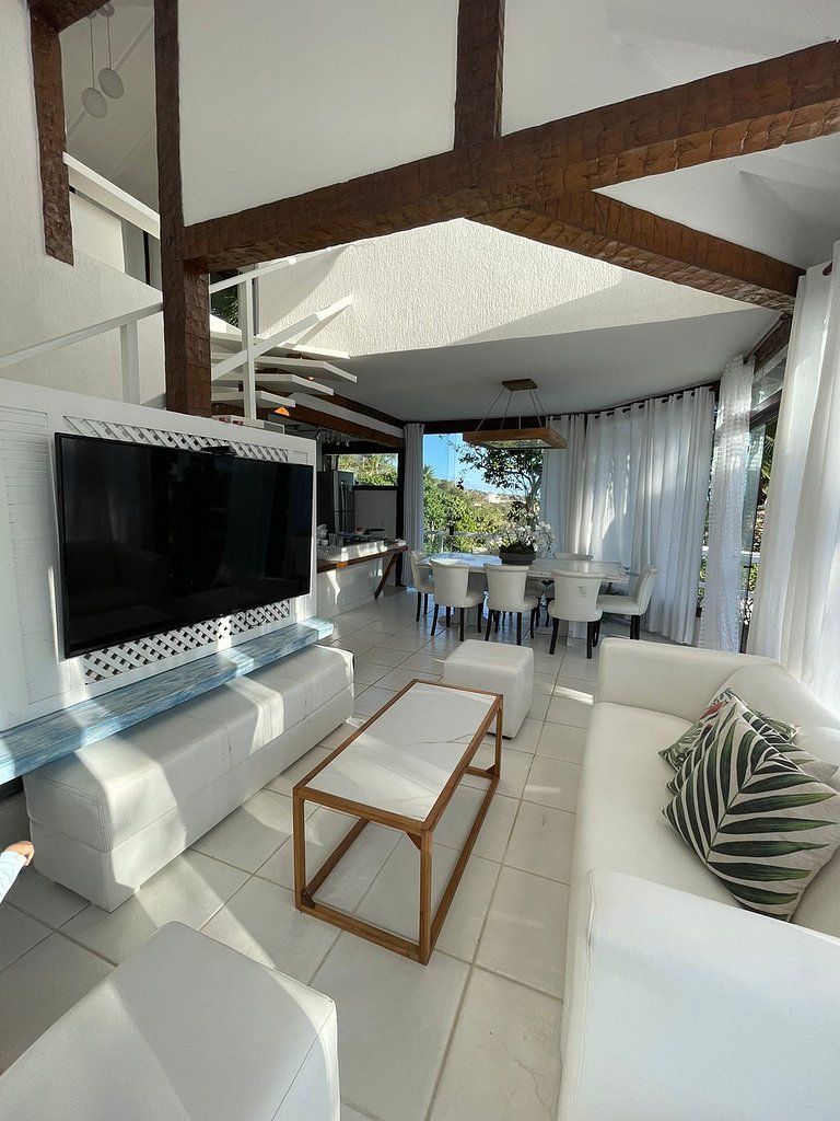Casa Delfi, Hermosa vista, Jacuzzi e Praia , Buzios