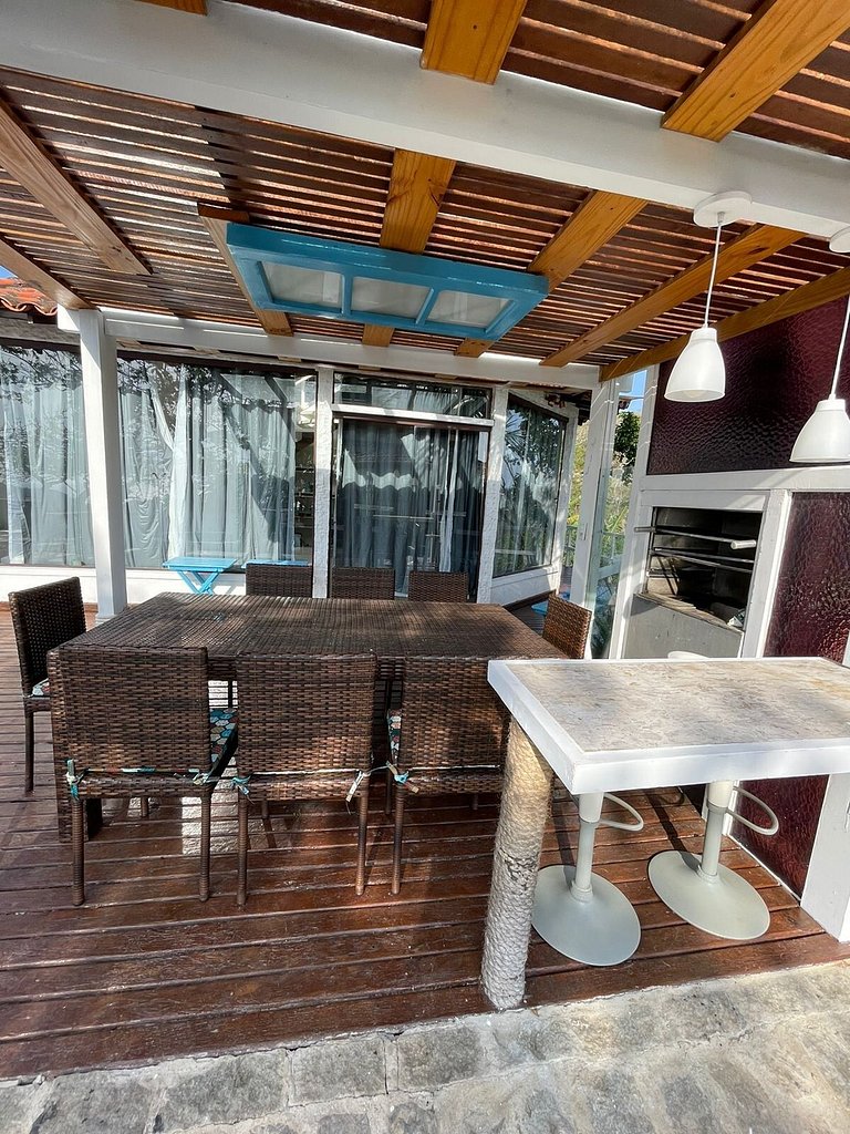 Casa Delfi, Hermosa vista ,jacuzzi e praia,Buzios