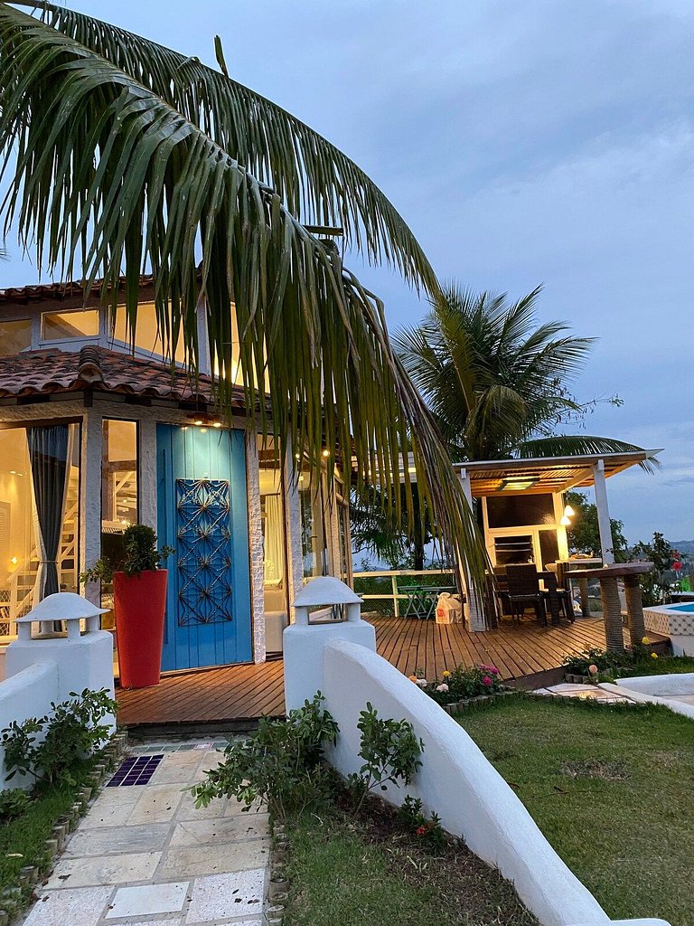 Casa Delfi, Hermosa vista, Jacuzzi e Praia , Buzios