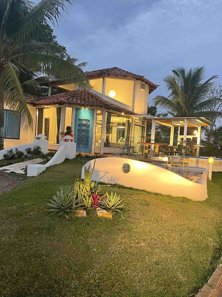 Casa Delfi, Hermosa vista, Jacuzzi e Praia , Buzios