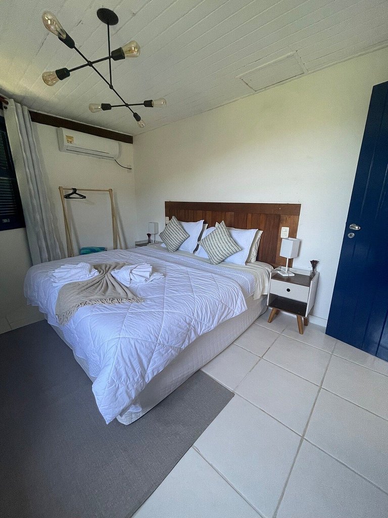 Casa Delfi, Hermosa vista, Jacuzzi e Praia , Buzios